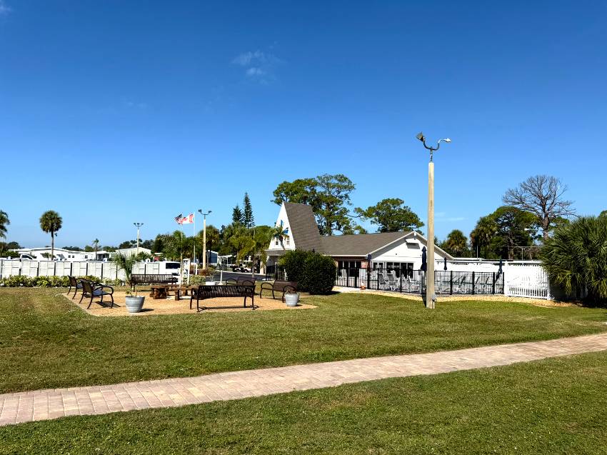 Bayshore Windmill Village - Mobile Home Community