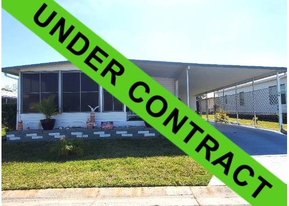 303 Apricot St a Bradenton, FL Mobile or Manufactured Home for Sale