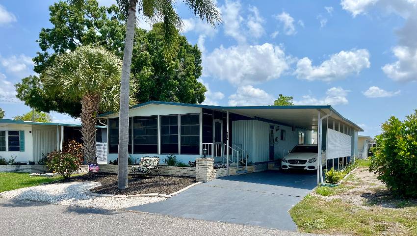 414 Zacapa a Venice, FL Mobile or Manufactured Home for Sale