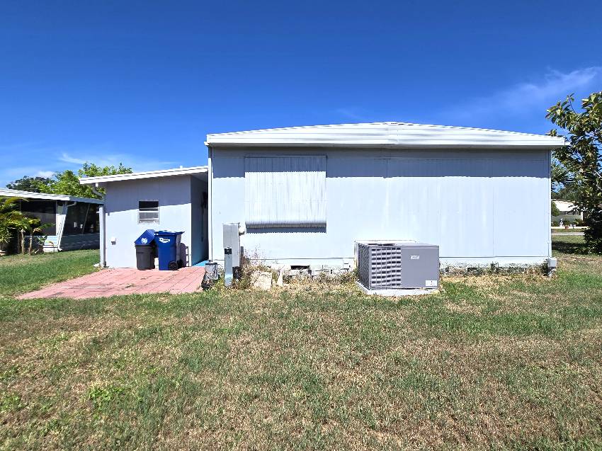 544 Montego Lane N a Ellenton, FL Mobile or Manufactured Home for Sale