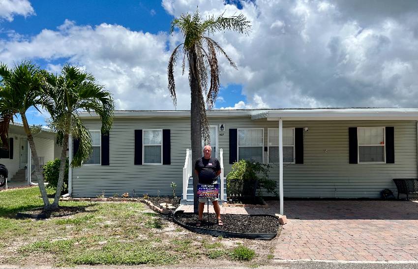 937 Antigua a Venice, FL Mobile or Manufactured Home for Sale