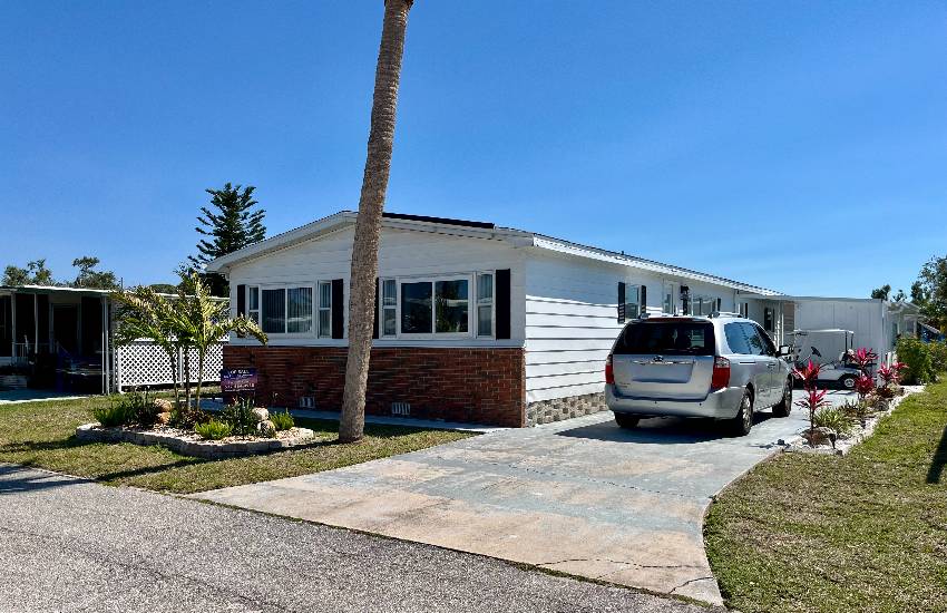 970 Kenoma a Venice, FL Mobile or Manufactured Home for Sale