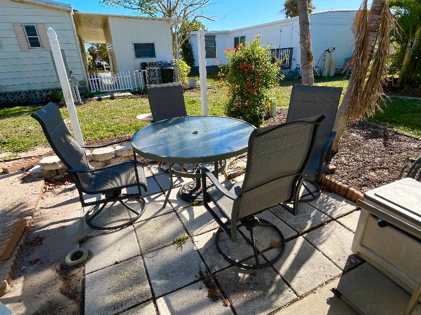 924 Zacapa a Venice, FL Mobile or Manufactured Home for Sale