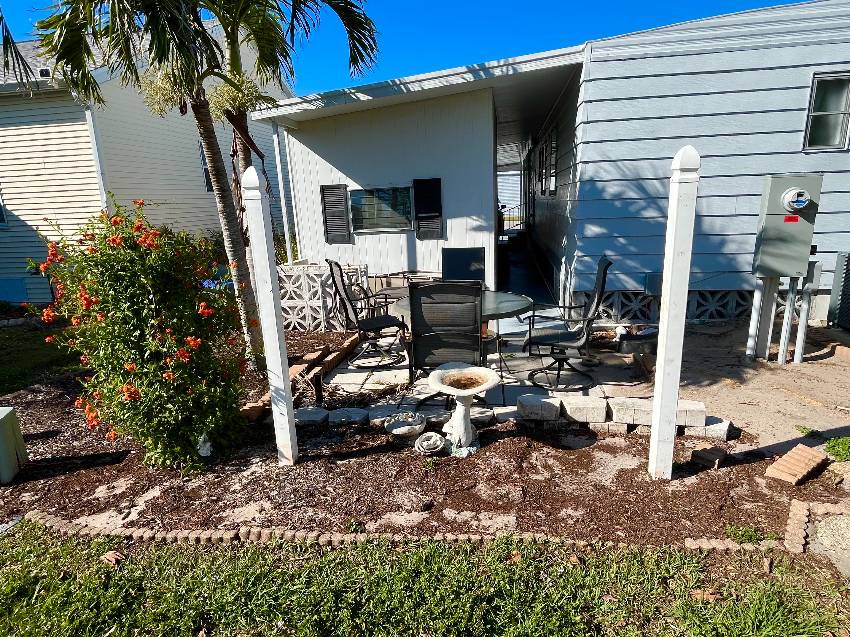 924 Zacapa a Venice, FL Mobile or Manufactured Home for Sale