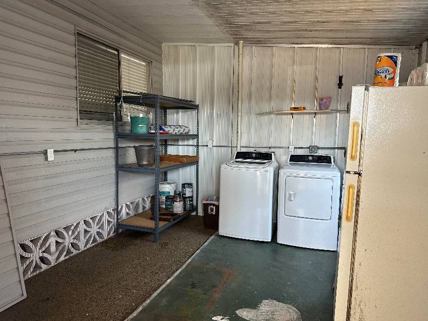 307 Apricot St a Bradenton, FL Mobile or Manufactured Home for Sale