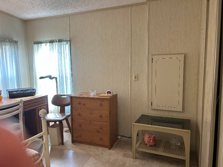 86 Larkspur Ave a Palmetto, FL Mobile or Manufactured Home for Sale