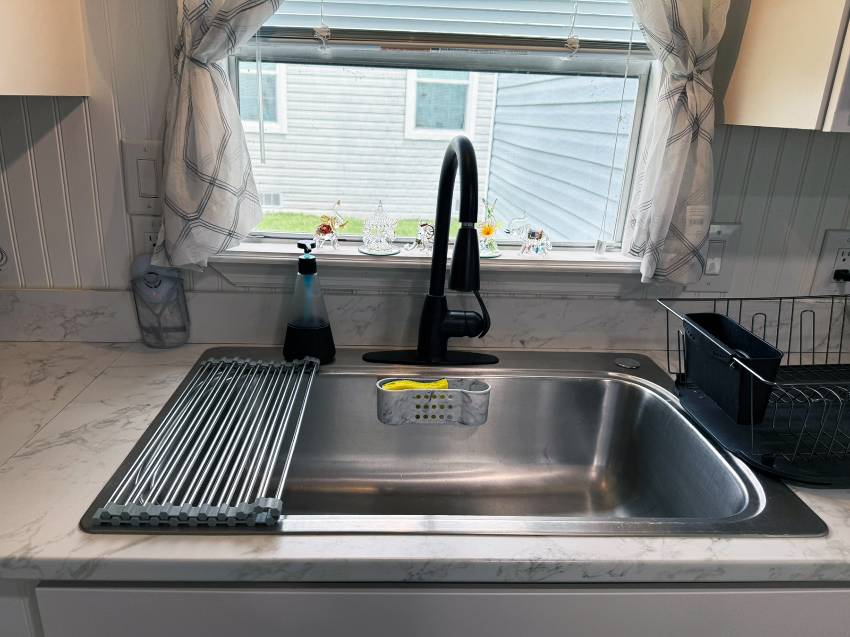 206 Heerleen Ave a Ellenton, FL Mobile or Manufactured Home for Sale