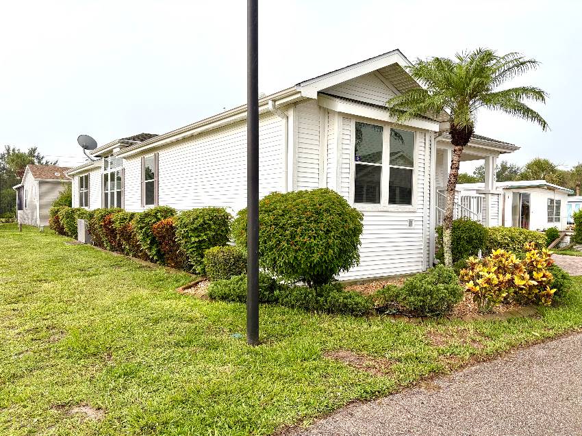 968 Bonaire a Venice, FL Mobile or Manufactured Home for Sale