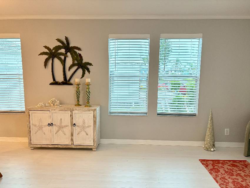 968 Bonaire a Venice, FL Mobile or Manufactured Home for Sale