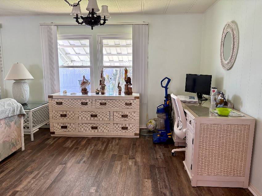 960 Freeport E a Venice, FL Mobile or Manufactured Home for Sale