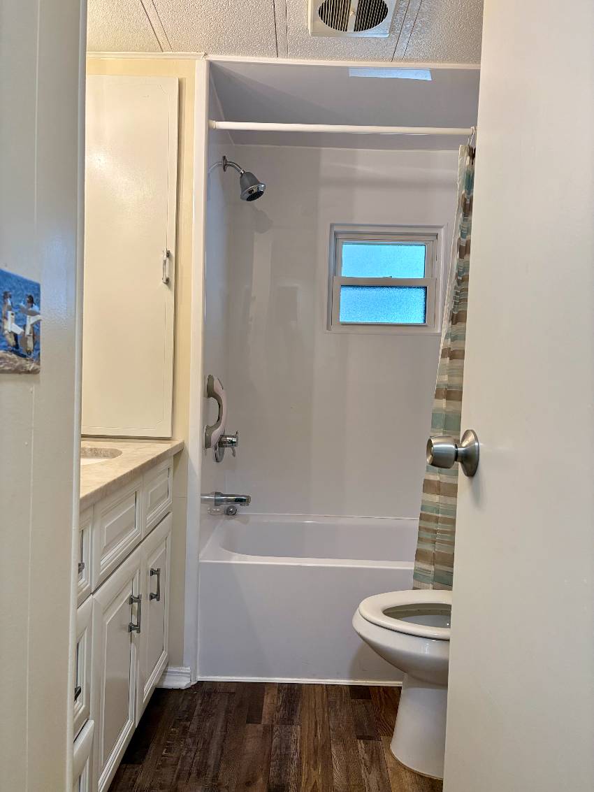 960 Freeport E a Venice, FL Mobile or Manufactured Home for Sale