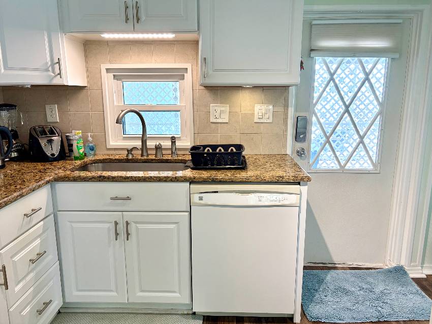 960 Freeport E a Venice, FL Mobile or Manufactured Home for Sale