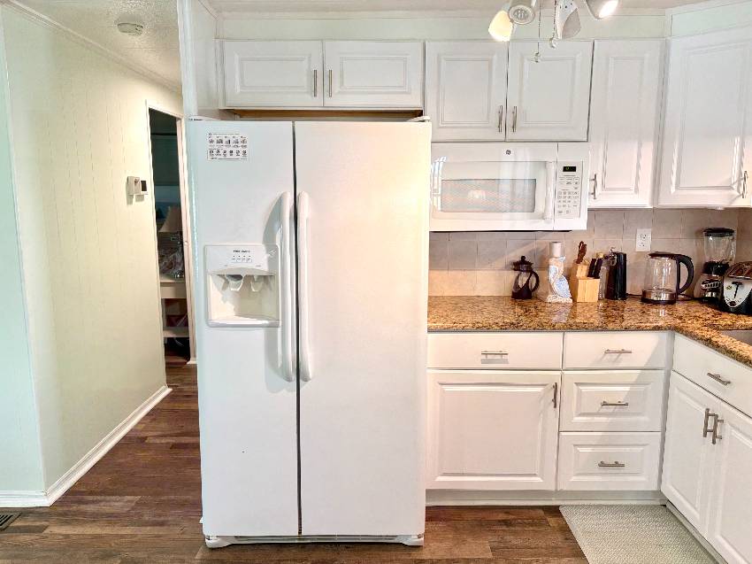 960 Freeport E a Venice, FL Mobile or Manufactured Home for Sale