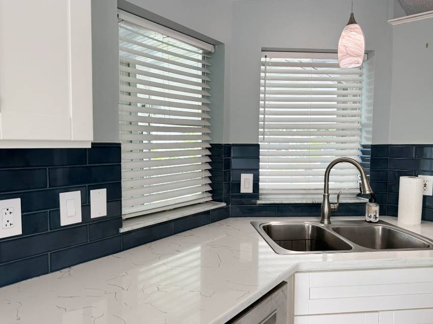 157 Palm Blvd a Parrish, FL Mobile or Manufactured Home for Sale