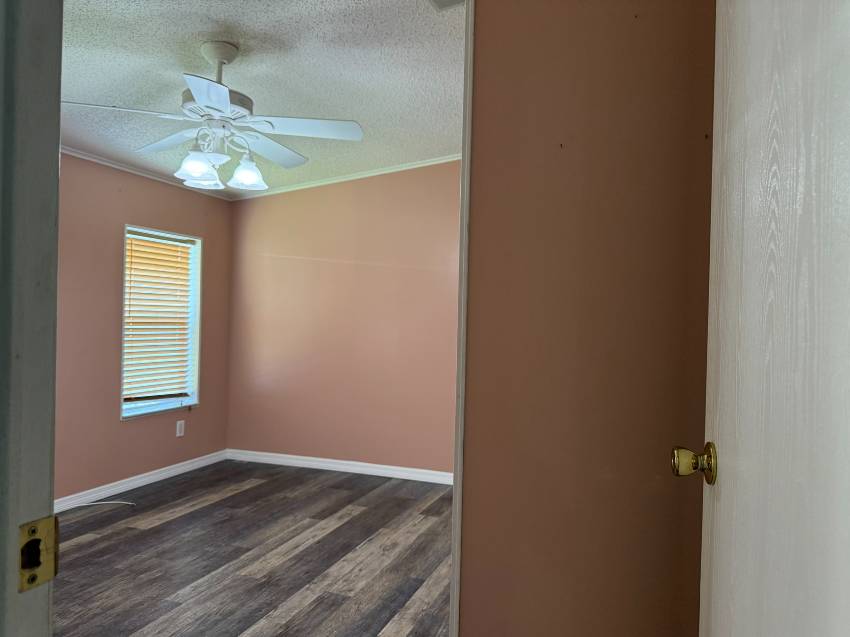 157 Palm Blvd a Parrish, FL Mobile or Manufactured Home for Sale