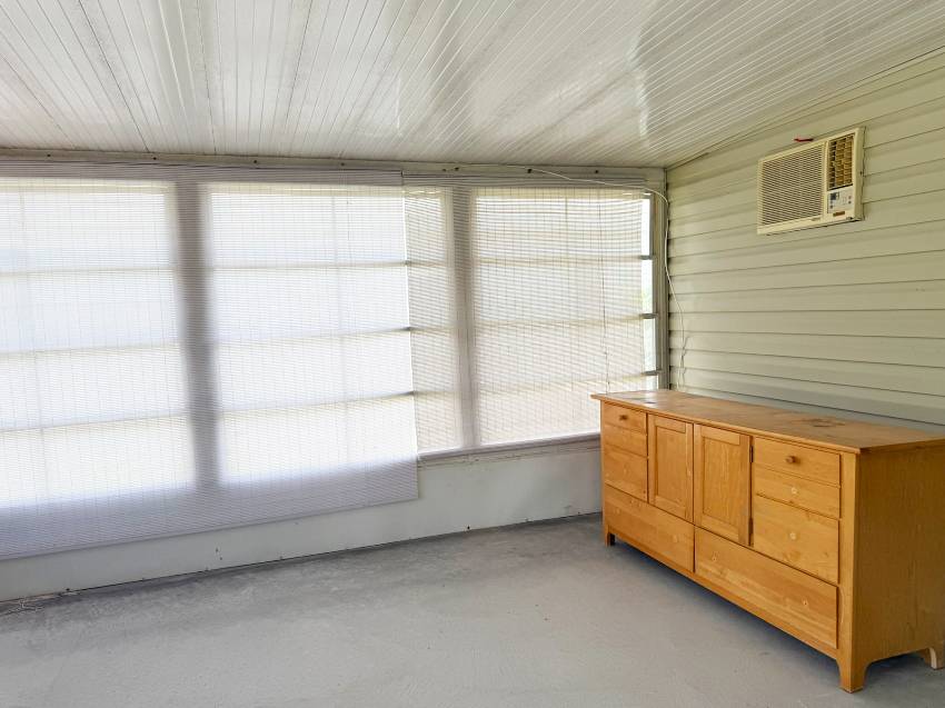 157 Palm Blvd a Parrish, FL Mobile or Manufactured Home for Sale