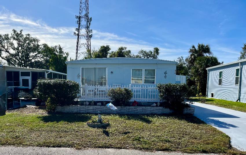 874 Xuma a Venice, FL Mobile or Manufactured Home for Sale