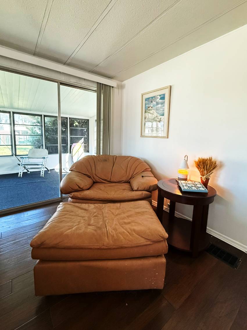 5 Tahitian a Ellenton, FL Mobile or Manufactured Home for Sale