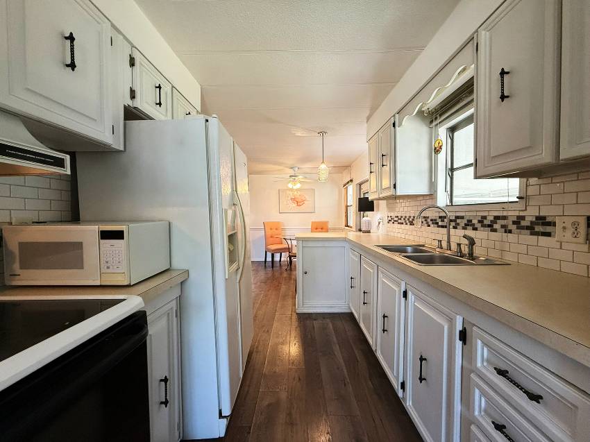 5 Tahitian a Ellenton, FL Mobile or Manufactured Home for Sale