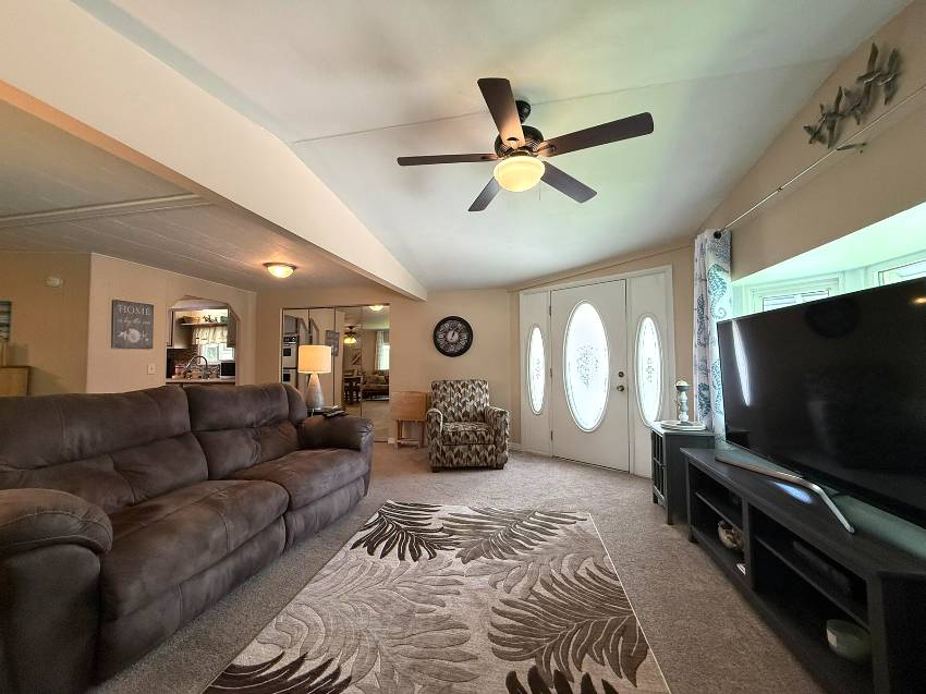 428 Sunset Circle a Ellenton, FL Mobile or Manufactured Home for Sale