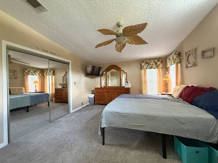 8111 Buena Vista Dr N a Ellenton, FL Mobile or Manufactured Home for Sale