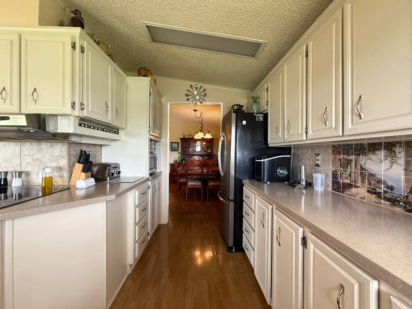 8111 Buena Vista Dr N a Ellenton, FL Mobile or Manufactured Home for Sale