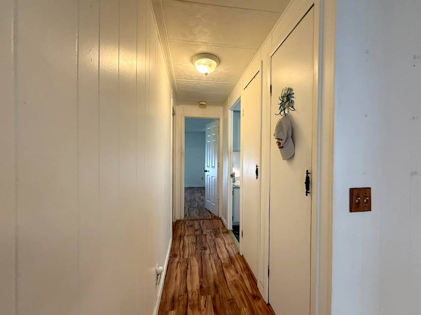 563 Bayshore Dr a Ellenton, FL Mobile or Manufactured Home for Sale