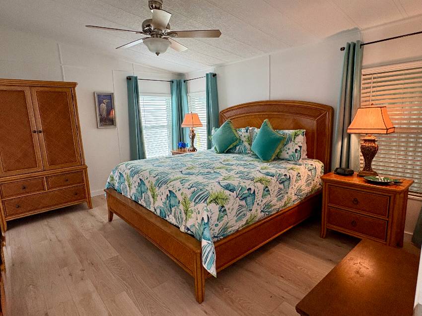 1304 S. Indies Circle a Venice, FL Mobile or Manufactured Home for Sale