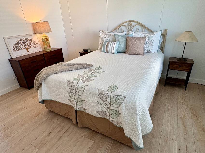 1304 S. Indies Circle a Venice, FL Mobile or Manufactured Home for Sale