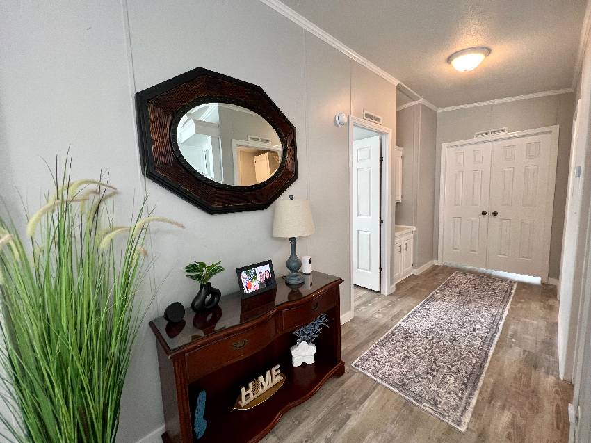 9833 Sucia Circle a Parrish, FL Mobile or Manufactured Home for Sale