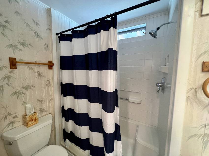 327 3rd St Dr W #13 a Palmetto, FL Mobile or Manufactured Home for Sale