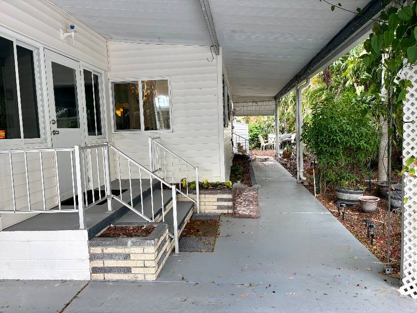 901 Inagua W a Venice, FL Mobile or Manufactured Home for Sale