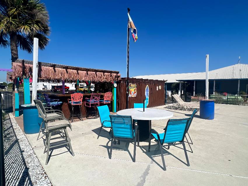 Little Willie's RV Resort - Mobile Home Community