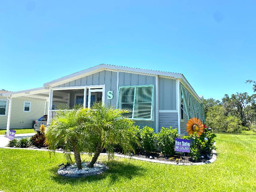 Mobile home for sale in Ellenton, FL