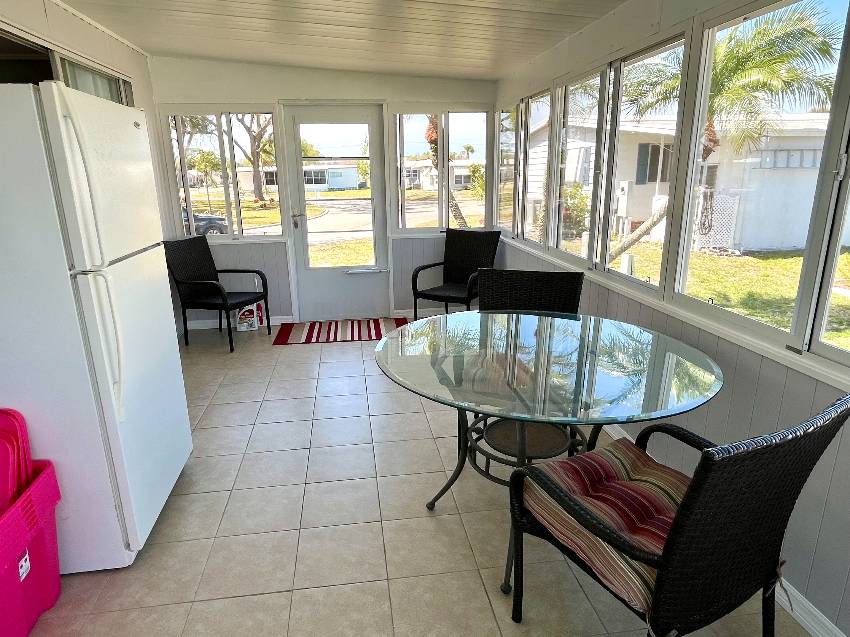 953 Kenoma a Venice, FL Mobile or Manufactured Home for Sale