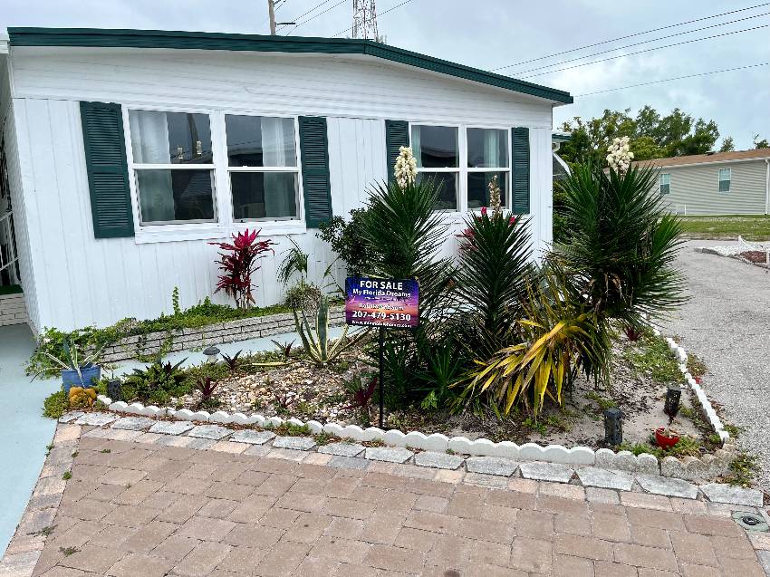902 Ybor a Venice, FL Mobile or Manufactured Home for Sale
