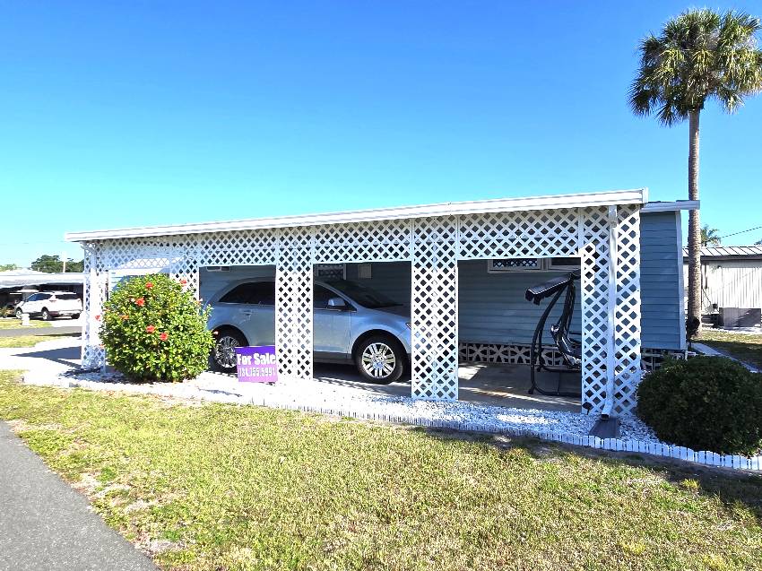 27 Lakeview Dr a Palmetto, FL Mobile or Manufactured Home for Sale