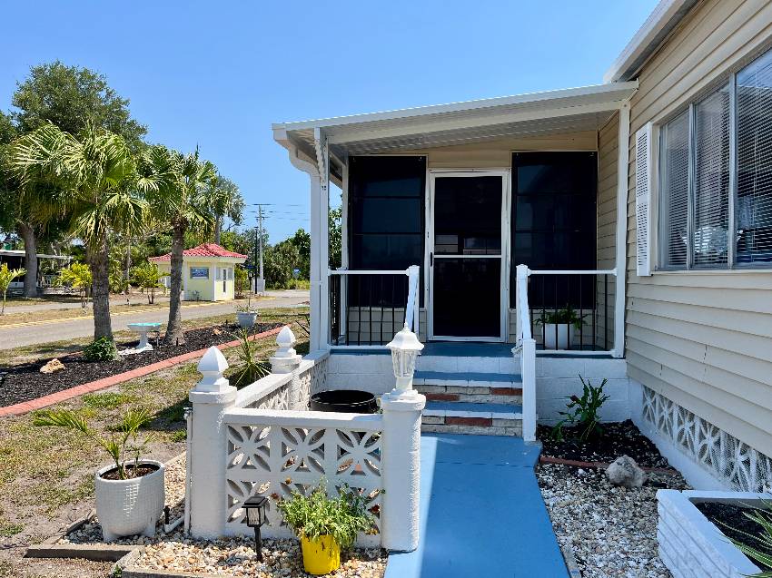 940 Bonaire a Venice, FL Mobile or Manufactured Home for Sale