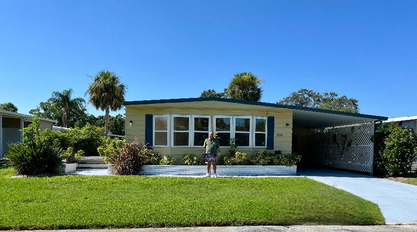 5836 Danbury Lane a Sarasota, FL Mobile or Manufactured Home for Sale