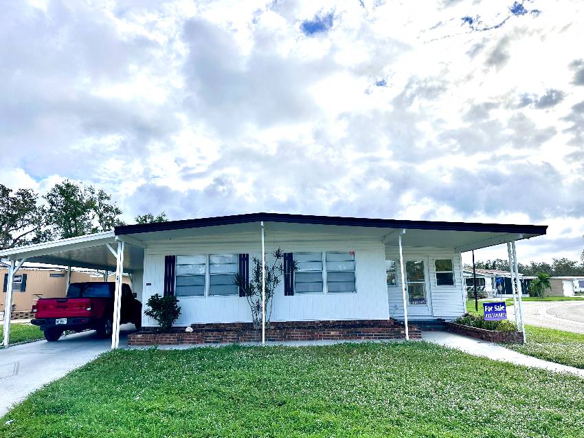 Mobile home for sale in Ellenton, FL