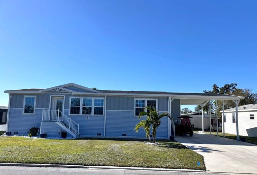 Mobile home for sale in Ellenton, FL