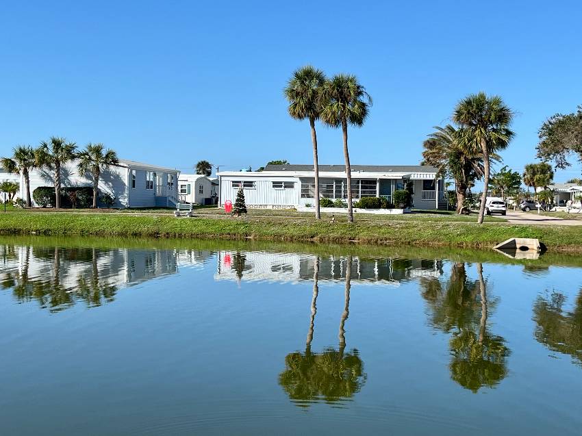 932 Desirade a Venice, FL Mobile or Manufactured Home for Sale