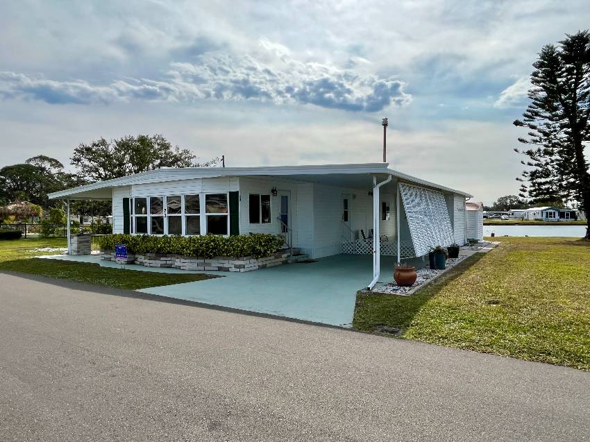 23 Imperial Ave a Palmetto, FL Mobile or Manufactured Home for Sale