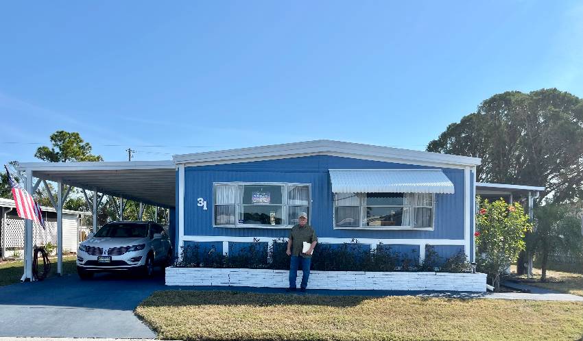 Mobile home for sale in Bradenton, FL