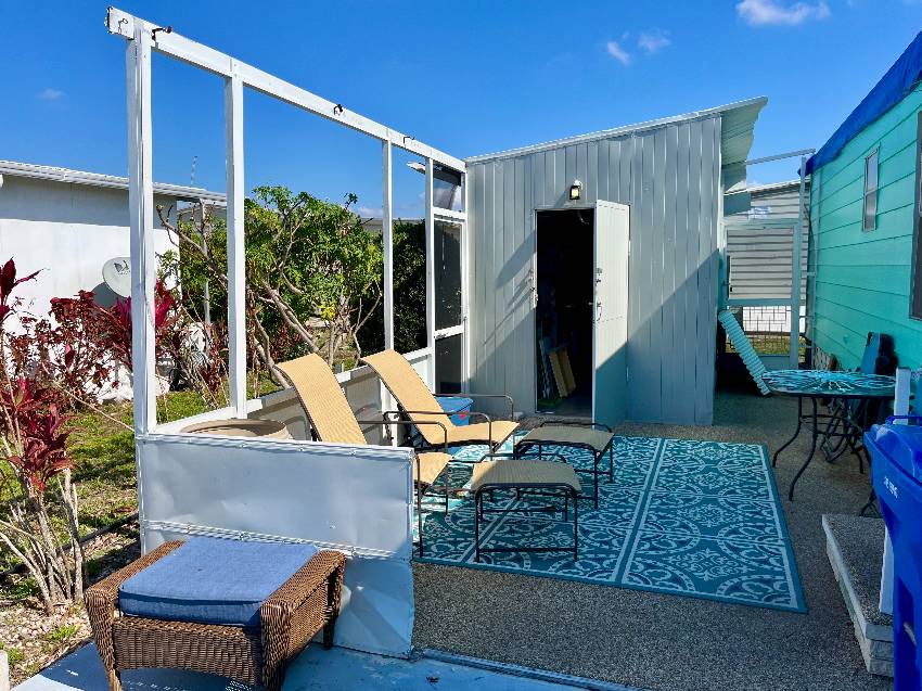 428 Zacapa a Venice, FL Mobile or Manufactured Home for Sale