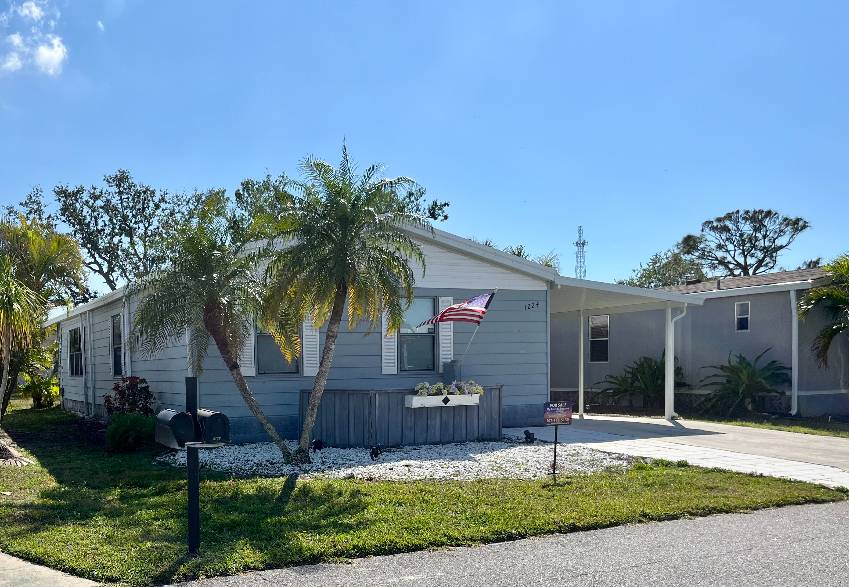 1224 N Indies Circle a Venice, FL Mobile or Manufactured Home for Sale