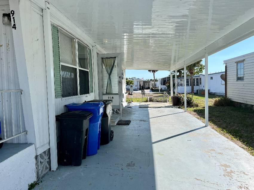 914 Eleuthera W a Venice, FL Mobile or Manufactured Home for Sale