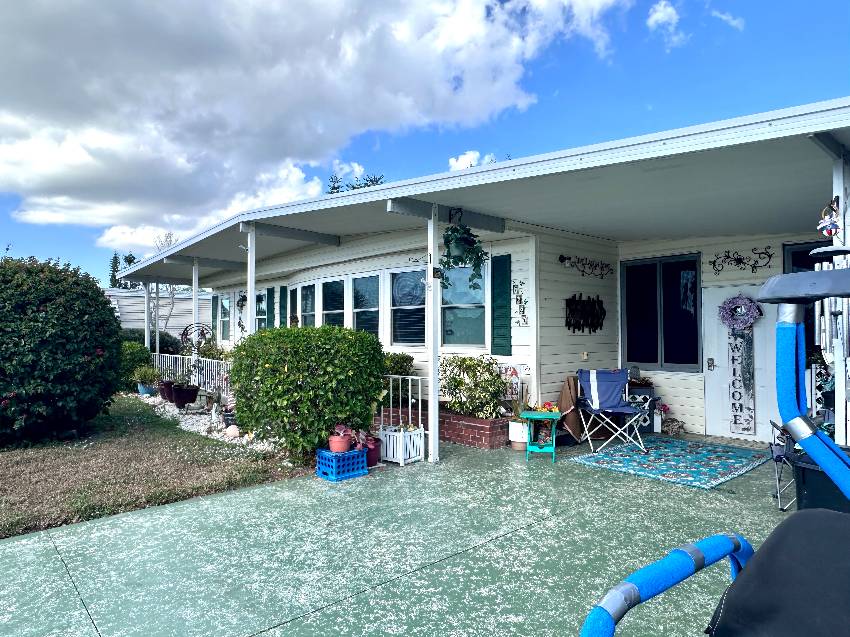 Mobile home for sale in Ellenton, FL