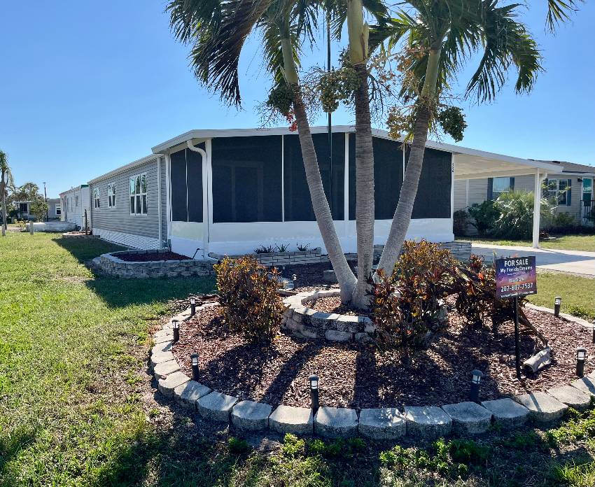 936 Lucaya W a Venice, FL Mobile or Manufactured Home for Sale