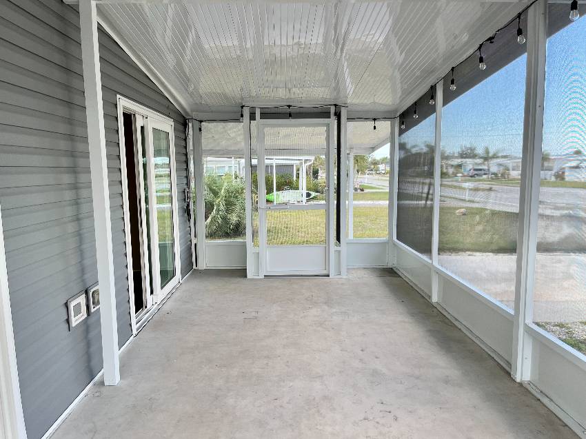 936 Lucaya W a Venice, FL Mobile or Manufactured Home for Sale